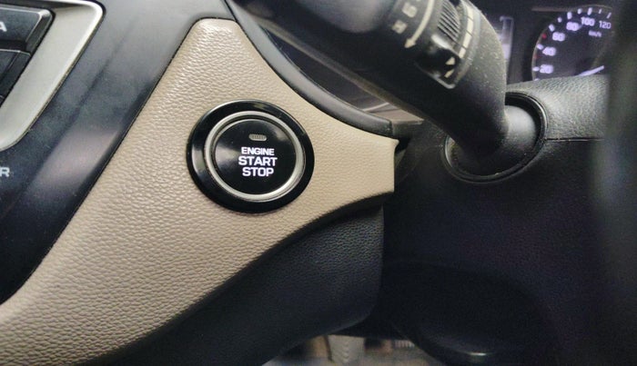 2015 Hyundai Elite i20 SPORTZ 1.4 (O) CRDI, Diesel, Manual, 83,201 km, interior