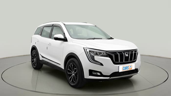 2023 Mahindra XUV700 AX 7 LUXURY D AWD AT 7 STR, Diesel, Automatic, 54,944 km, exterior