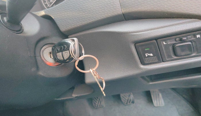 2018 Maruti Vitara Brezza ZDI, Diesel, Manual, 1,10,225 km, interior