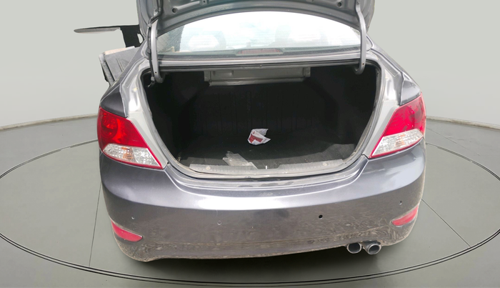 2014 Hyundai Verna FLUIDIC 1.6 CRDI SX, Diesel, Manual, 1,08,642 km, exterior