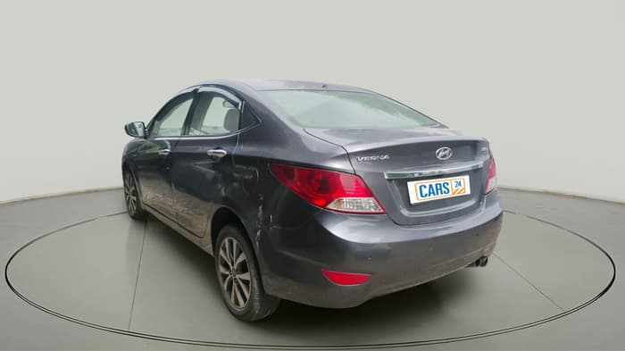 2014 Hyundai Verna FLUIDIC 1.6 CRDI SX, Diesel, Manual, 1,08,642 km, exterior