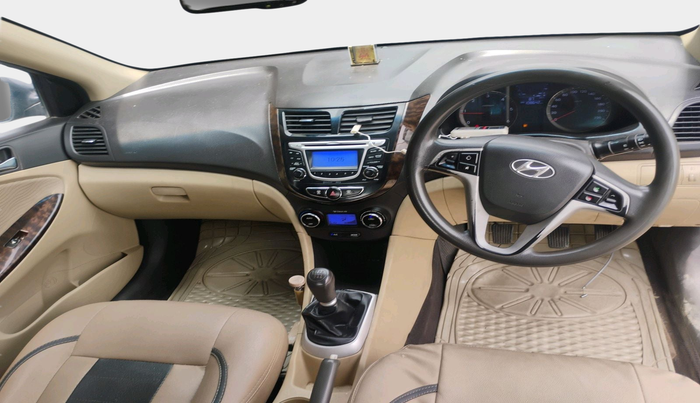2014 Hyundai Verna FLUIDIC 1.6 CRDI SX, Diesel, Manual, 1,08,642 km, interior