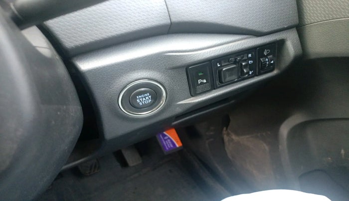 2017 Maruti Vitara Brezza ZDI PLUS, Diesel, Manual, 1,72,682 km, interior