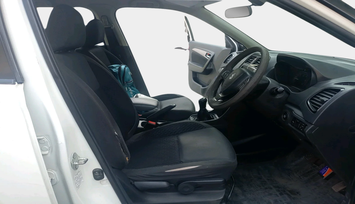 2017 Maruti Vitara Brezza ZDI PLUS, Diesel, Manual, 1,72,682 km, interior