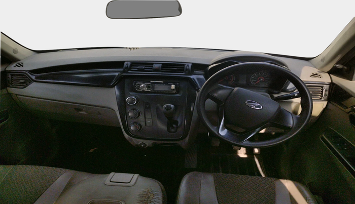 2017 Mahindra Kuv100 K4 D 6 STR, Diesel, Manual, 55,085 km, interior