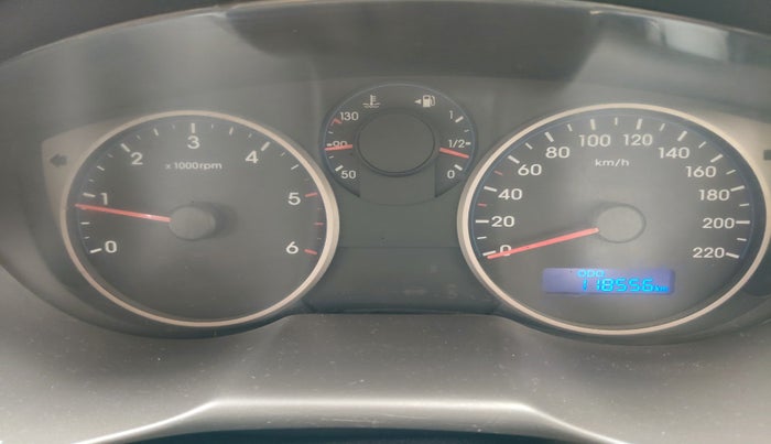 2013 Hyundai i20 SPORTZ 1.4 CRDI, Diesel, Manual, 1,18,556 km, interior