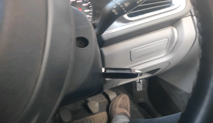 2020 Tata ALTROZ XM PLUS PETROL, Petrol, Manual, 68,650 km, interior