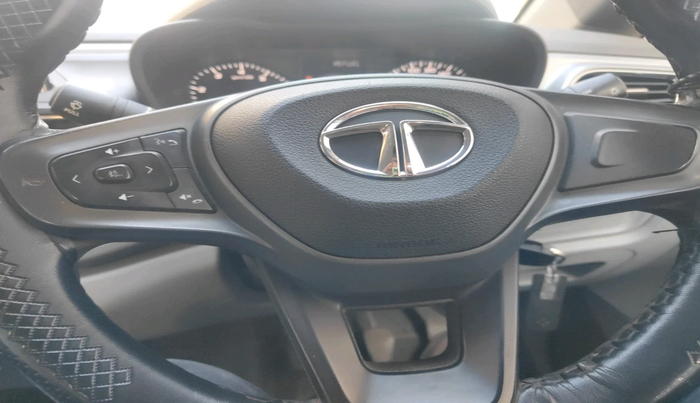 2020 Tata ALTROZ XM PLUS PETROL, Petrol, Manual, 68,650 km, interior