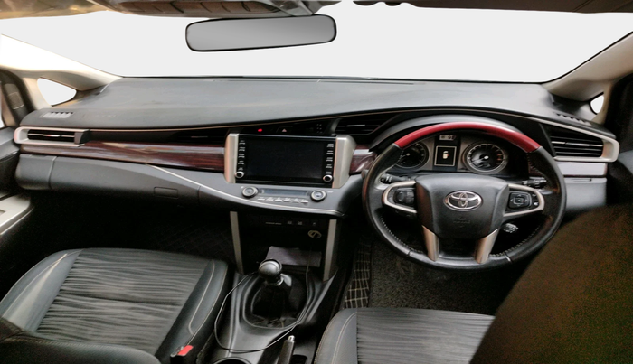 2022 Toyota Innova Crysta 2.7 VX 7 STR, Petrol, Manual, 1,43,102 km, interior