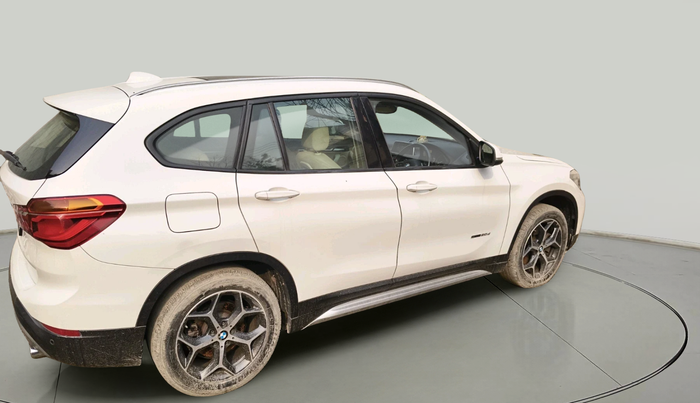 2017 BMW X1 xDrive20d xLine, Diesel, Automatic, 61,741 km, exterior