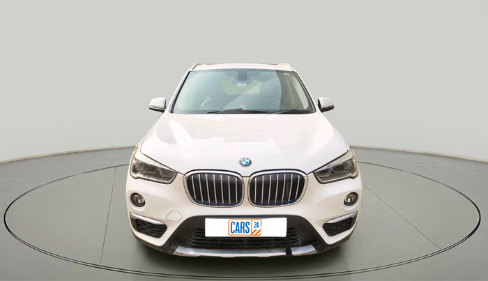 2017 BMW X1 xDrive20d xLine, Diesel, Automatic, 61,741 km, exterior