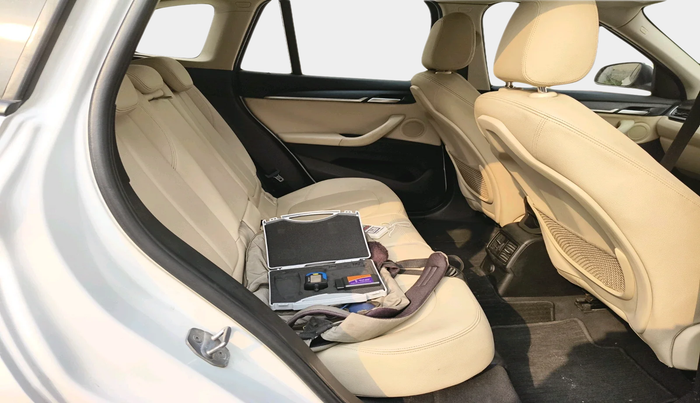 2017 BMW X1 xDrive20d xLine, Diesel, Automatic, 61,741 km, interior