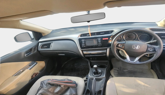 2015 Honda City 1.5L I-DTEC V, Diesel, Manual, 1,43,850 km, interior