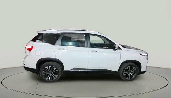 2022 MG HECTOR PLUS SHARP 2.0 DIESEL TURBO MT 6-STR, Diesel, Manual, 37,991 km, exterior