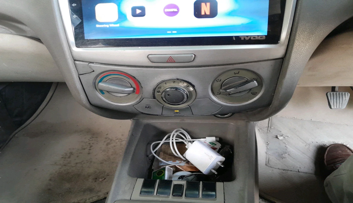 2014 Chevrolet Sail UVA 1.3 LS ABS, Diesel, Manual, 1,20,561 km, interior