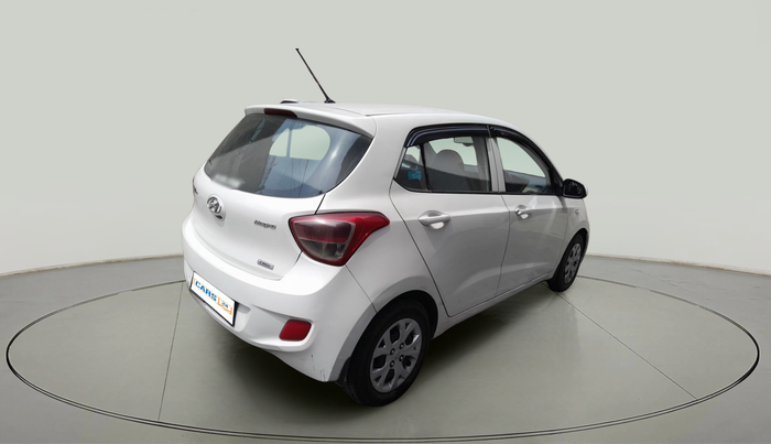 2015 Hyundai Grand i10 MAGNA 1.1 CRDI, Diesel, Manual, 1,56,653 km, exterior