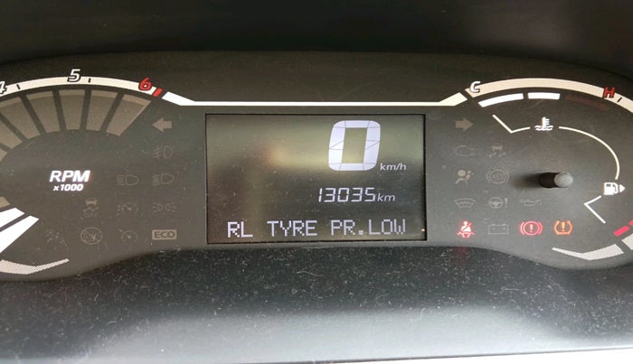 2023 Nissan MAGNITE XE, Petrol, Manual, 13,035 km, interior