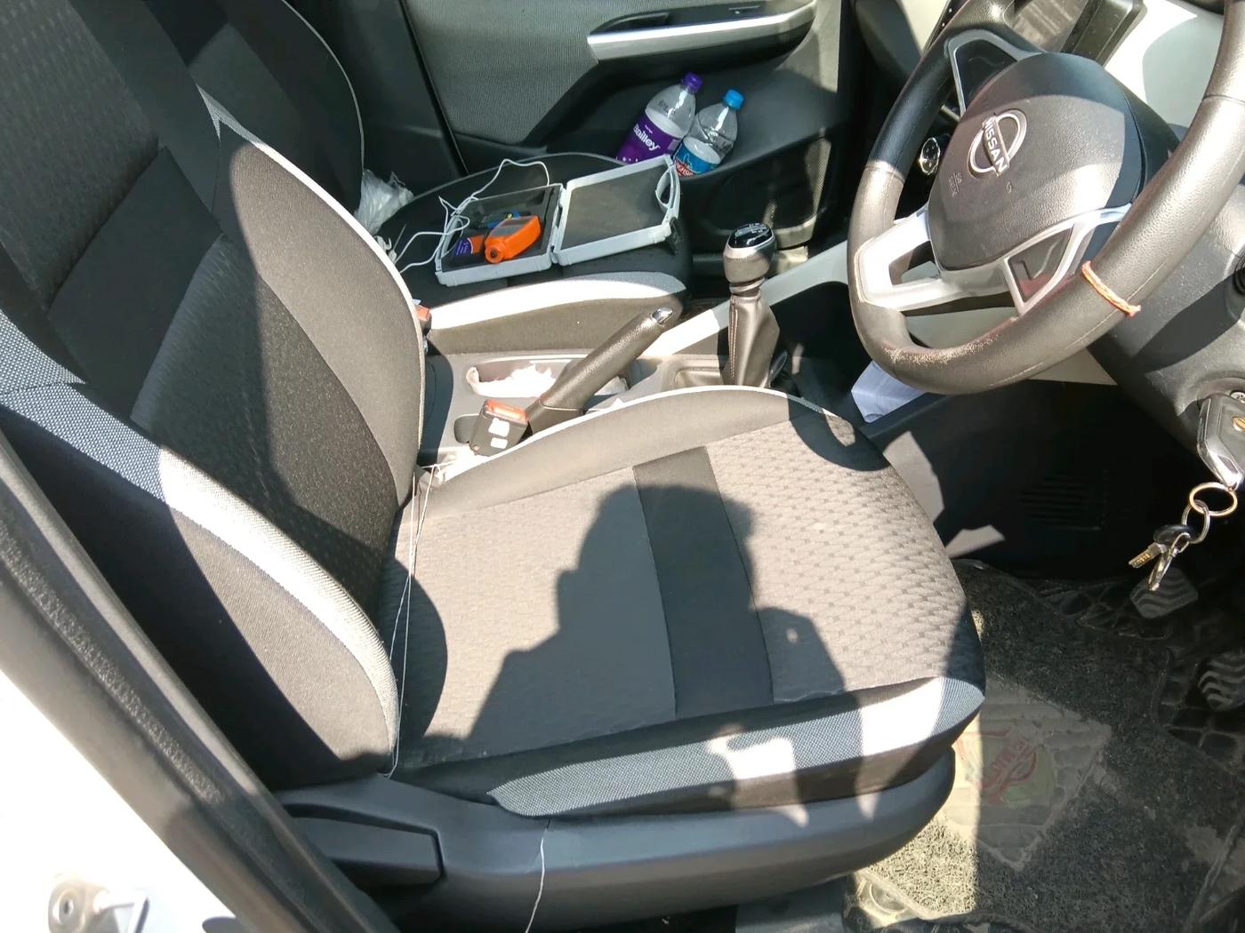 2023 Nissan MAGNITE XE, Petrol, Manual, 13,035 km, interior
