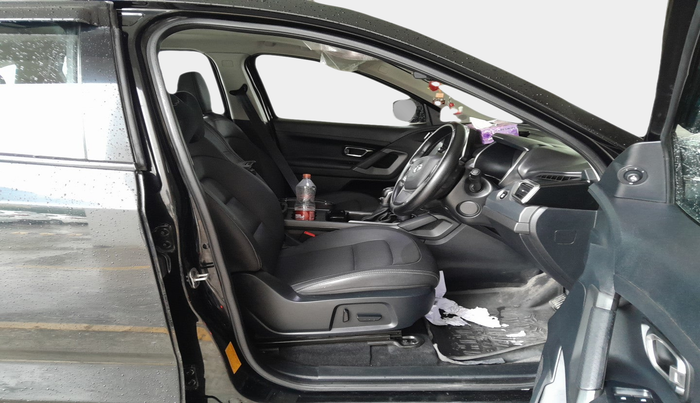 2021 Tata Harrier XZA PLUS 2.0L DARK EDITION, Diesel, Automatic, 31,548 km, interior