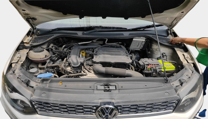 2021 Volkswagen Vento HIGHLINE 1.0L TSI, Petrol, Manual, 59,253 km, exterior