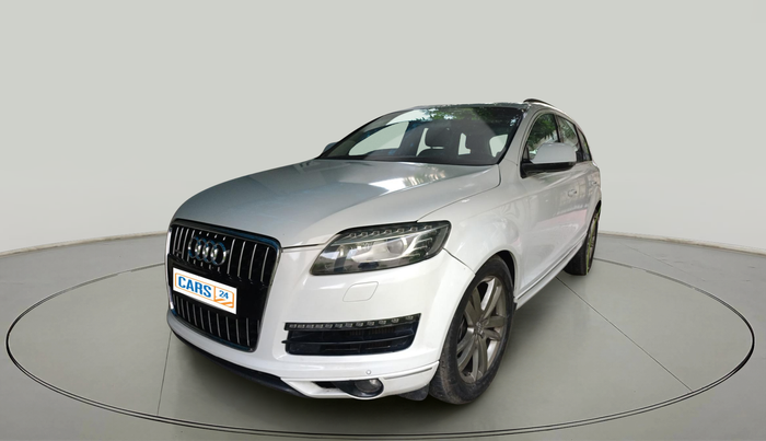 2010 Audi Q7 4.2 TDI QUATTRO, Diesel, Automatic, 1,35,799 km, exterior