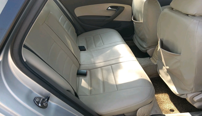 2012 Volkswagen Vento TRENDLINE 1.6, Petrol, Manual, 81,085 km, interior