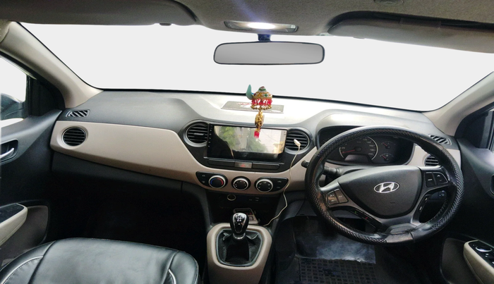 2015 Hyundai Grand i10 SPORTZ 1.1 CRDI, Diesel, Manual, 97,256 km, interior