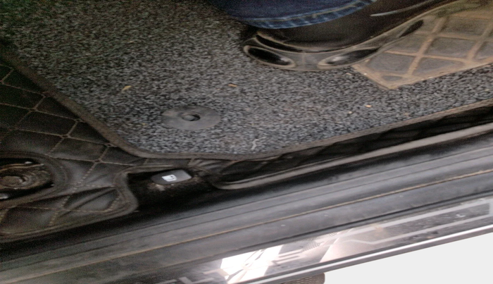 2024 KIA SELTOS  HTK PLUS 1.5 PETROL MT, Petrol, Manual, 8,962 km, interior