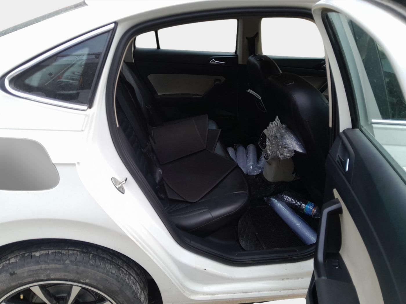 2023 Skoda SLAVIA AMBITION 1.0L TSI MT, Petrol, Manual, 98,800 km, interior