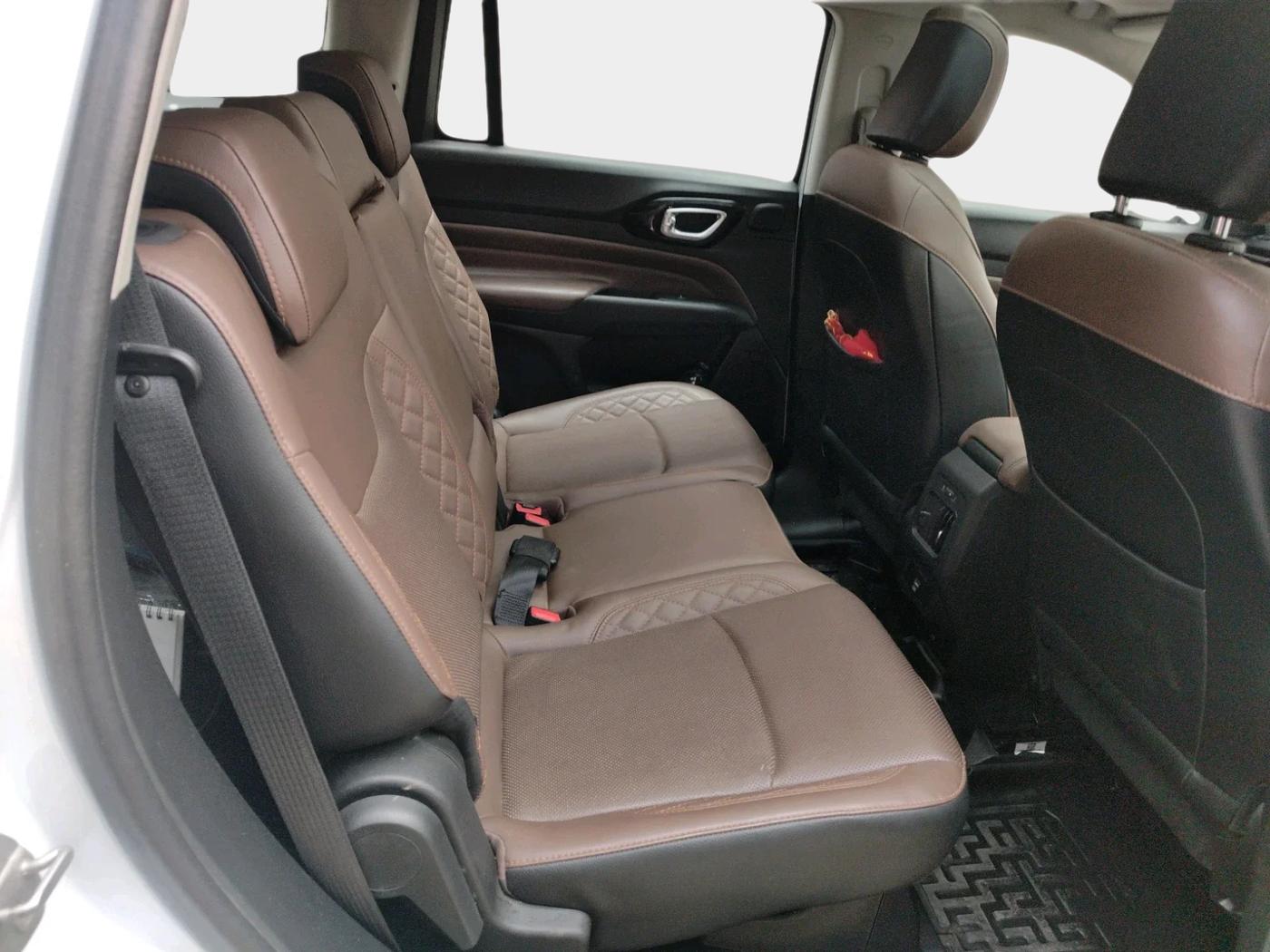2023 Jeep MERIDIAN LIMITED PLUS 4X2 AT, Diesel, Automatic, 56,238 km, interior
