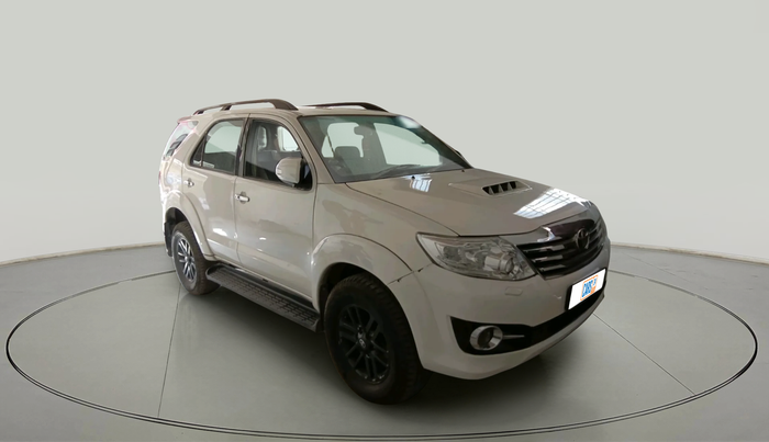 2013 Toyota Fortuner 3.0 4X4 MT, Diesel, Manual, 1,67,612 km, exterior