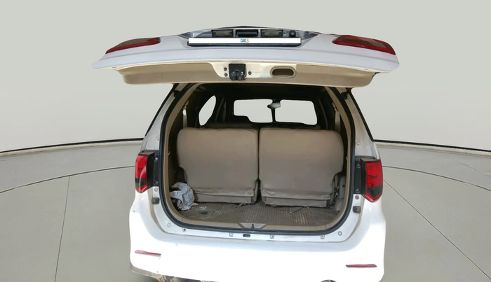 2013 Toyota Fortuner 3.0 4X4 MT, Diesel, Manual, 1,67,612 km, exterior