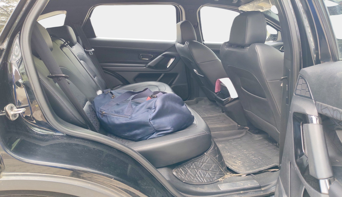 2021 Tata Harrier XZA PLUS 2.0L, Diesel, Automatic, 71,511 km, interior