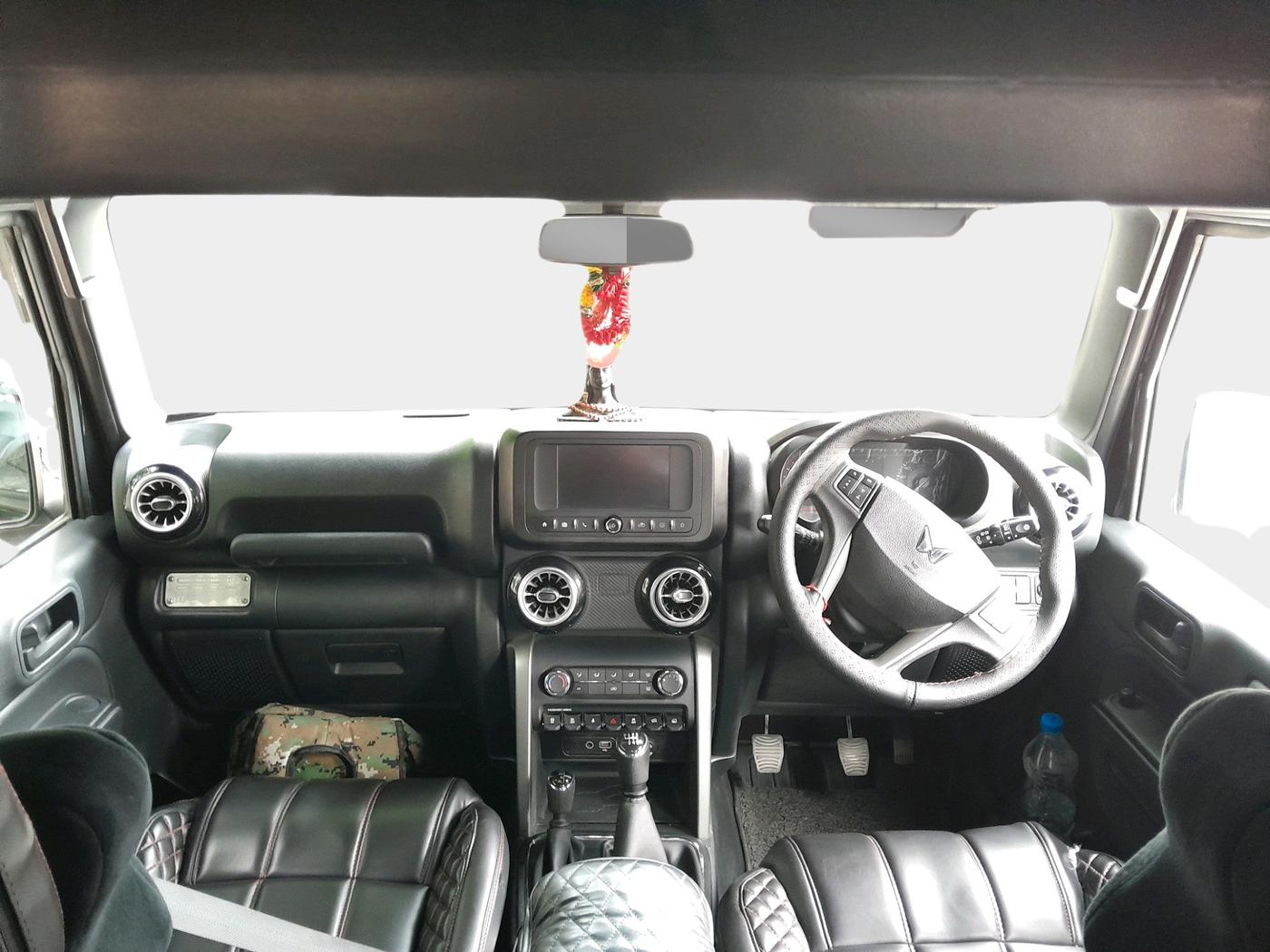 2023 Mahindra Thar LX HARD TOP 4WD MT, Diesel, Manual, 39,007 km, interior