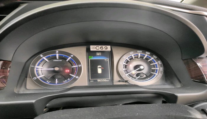 2017 Toyota Innova Crysta 2.4 VX 8 STR, Diesel, Manual, 96,336 km, interior