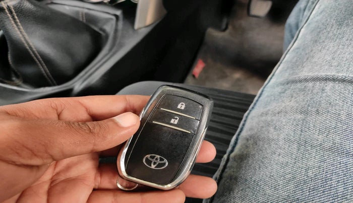 2017 Toyota Innova Crysta 2.4 VX 8 STR, Diesel, Manual, 96,336 km, interior