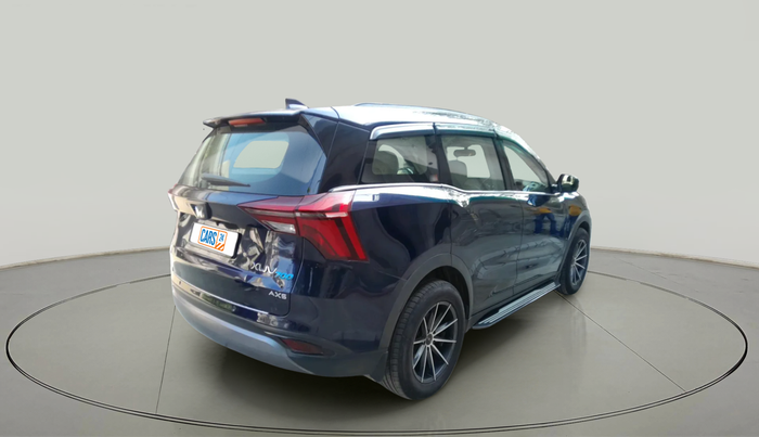 2022 Mahindra XUV700 AX 5 D AT 5 STR, Diesel, Automatic, 56,559 km, exterior