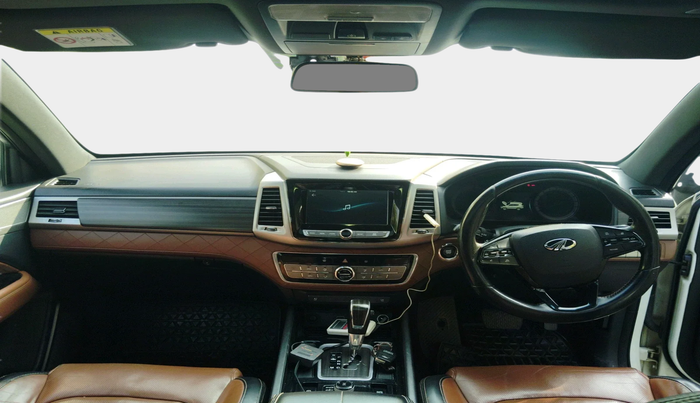 2019 Mahindra ALTURAS G4 4WD AT, Diesel, Automatic, 1,61,315 km, interior