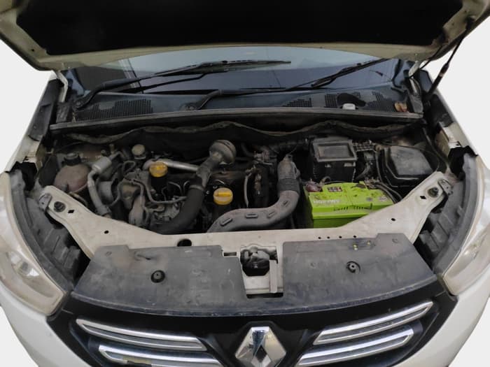 2015 Renault Lodgy 85 PS RXL, Diesel, Manual, 1,84,371 km, exterior