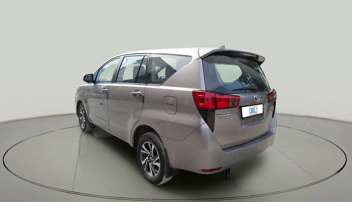 2022 Toyota Innova Crysta 2.7 GX AT 7 STR, Petrol, Automatic, 40,508 km, exterior