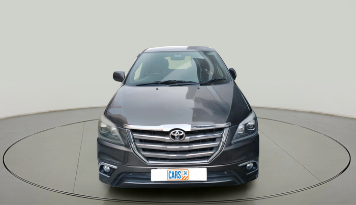 2012 Toyota Innova 2.5 GX 7 STR, Diesel, Manual, 1,44,547 km, exterior