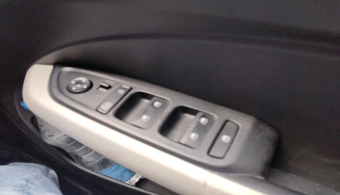 2023 Hyundai VENUE S 1.2, Petrol, Manual, 6,076 km, interior