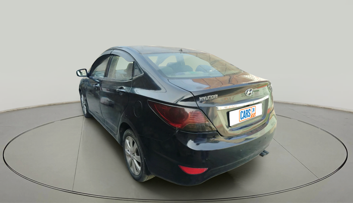 2011 Hyundai Verna FLUIDIC 1.6 VTVT SX, Petrol, Manual, 74,777 km, exterior