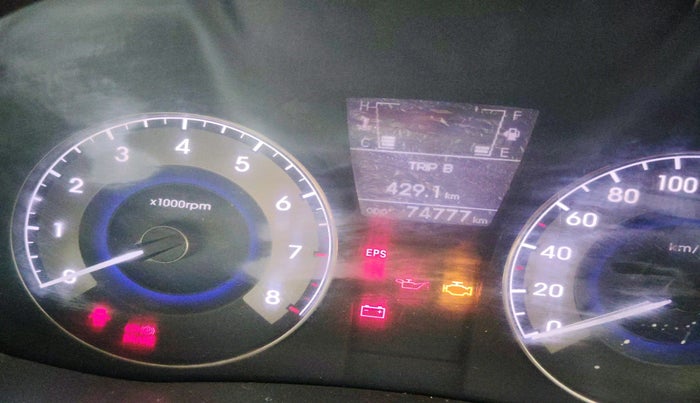 2011 Hyundai Verna FLUIDIC 1.6 VTVT SX, Petrol, Manual, 74,777 km, interior