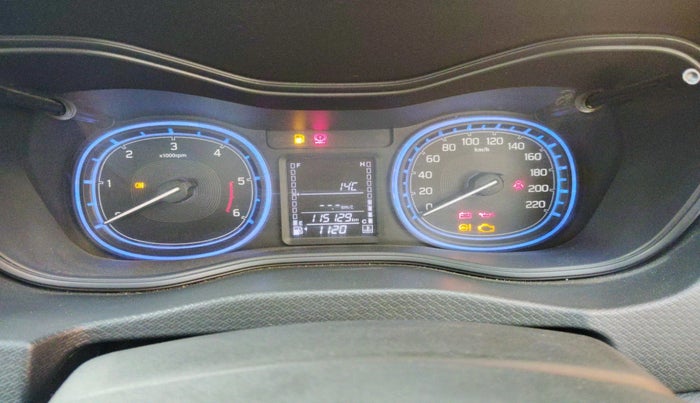 2017 Maruti Vitara Brezza ZDI PLUS, Diesel, Manual, 1,15,129 km, interior