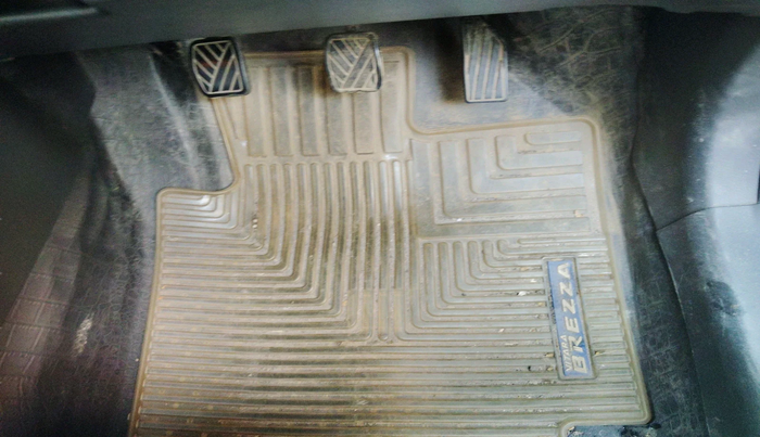 2017 Maruti Vitara Brezza ZDI PLUS, Diesel, Manual, 1,15,129 km, interior