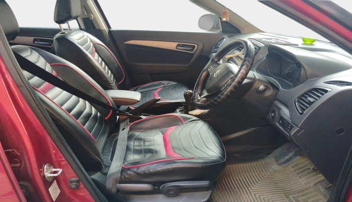 2017 Maruti Vitara Brezza ZDI PLUS, Diesel, Manual, 1,15,129 km, interior