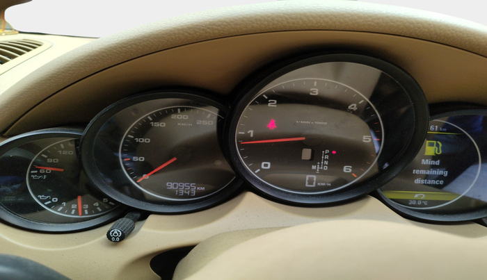 2012 Porsche Cayenne DIESEL, Diesel, Automatic, 92,501 km, interior