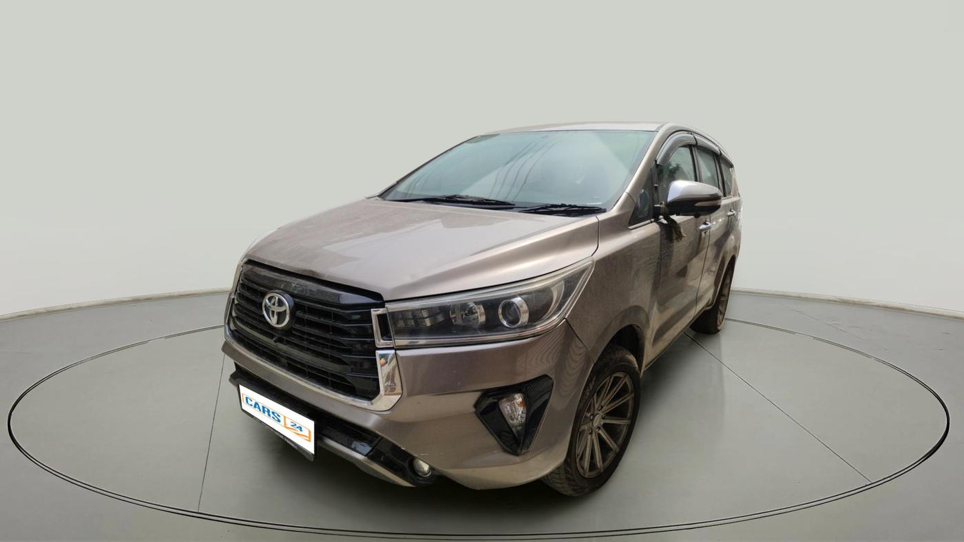 2016 Toyota Innova Crysta 2.8 ZX AT 7 STR, Diesel, Automatic, 1,47,865 km, exterior