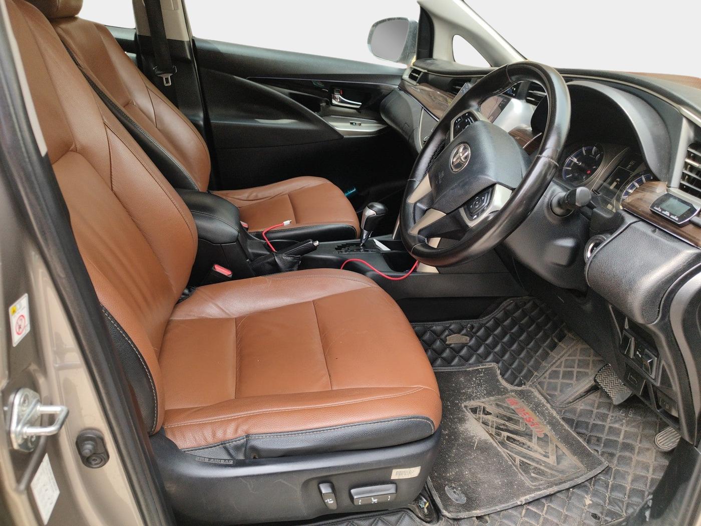 2016 Toyota Innova Crysta 2.8 ZX AT 7 STR, Diesel, Automatic, 1,47,865 km, interior